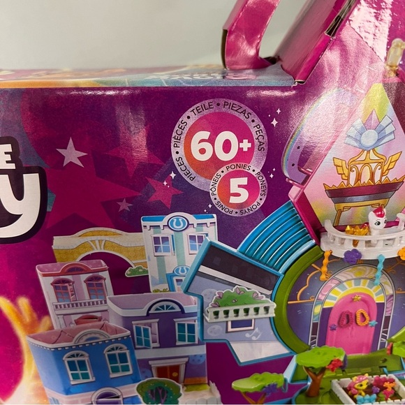 NWT My Little Pony 60 plus piece Mini World Magic Epic Mini Crystal Brighthouse - Picture 4 of 9